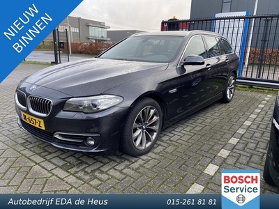 BMW 5-serie Touring 520i autom. Luxury Edition met o.a. nwe