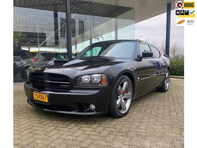 Dodge CHARGER SRT-8 6.1L HEMI