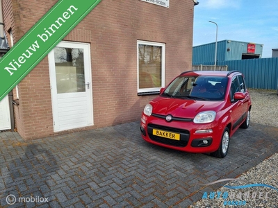 Fiat Panda 1.2 lounge Airco , Isofix , nieuwe apk