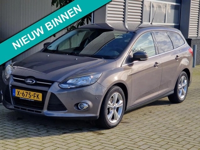 Ford Focus Wagon 1.0 EcoBoost Trend nieuwe distributie!