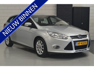 Ford FOCUS Wagon 1.6 EcoBoost Lease Titanium // AIRCO //