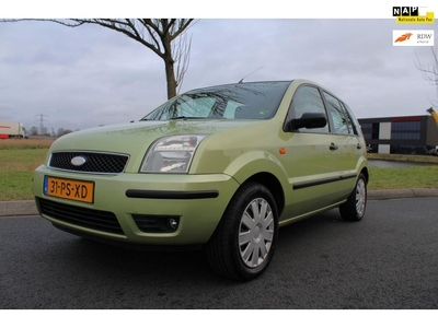 Ford Fusion 1.6-16V Ghia. Airco