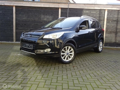 Ford Kuga 1.5 EcoBoost 150 PK Titanium EXPORT-HANDEL