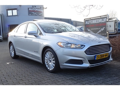 Ford Mondeo SE HYBR (bj 2014, automaat)