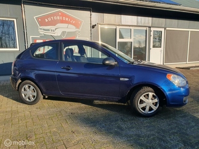 Hyundai Accent 1.4i Active Stuurbekrachting Nw Apk