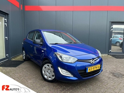 Hyundai i20 1.2i First Edition | Metallic |