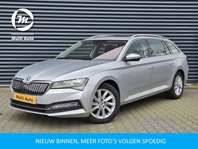 Škoda Superb Combi 1.4 TSI iV Business Edition Plug In Hybrid Dealer O.H | Panodak | Trekhaak af Fabriek | Canton Audio | Keyless | Stuur / Stoelverwarming | Apple Carplay | LED | Navi |