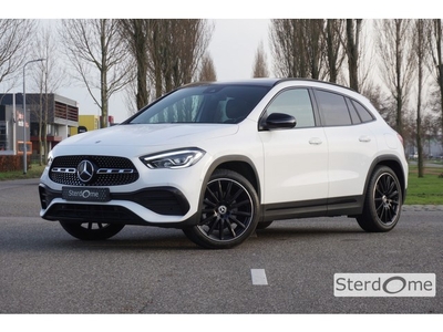 Mercedes-Benz GLA 250 4MATIC AMG Line 224 PK l Panoramadak