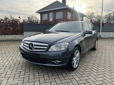 Mercedes C klasse 200 CGI Combi 2011 Tenorite Grijs automaat