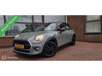 Mini Mini 1.5 Cooper Salt 5DEURS/NAP/AIRCO