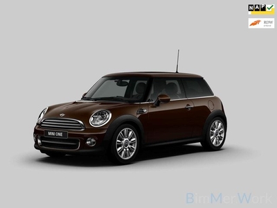 Mini Mini 1.6 Cooper One Chili 98pk Navi/Xenon/Bluetooth/Pdc