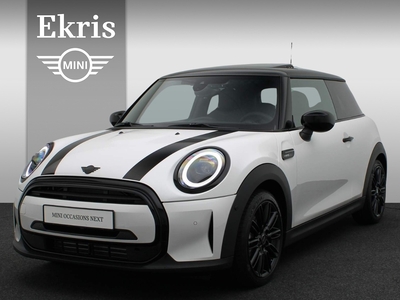 MINI MINI 3-Deurs Cooper Camden Plus Edition Glazen panoramadak + Driving Assistant + 17''