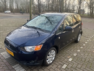 MITSUBISHI COLT 1.3 1e EIGENAAR-NAP-AIRCO-DEALER ONDERHOUD