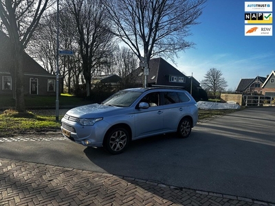 Mitsubishi Outlander 2.0 PHEV Instyle