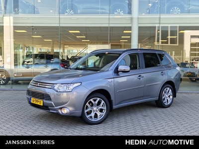 Mitsubishi Outlander 2.0 PHEV Instyle Nav ECC Camera