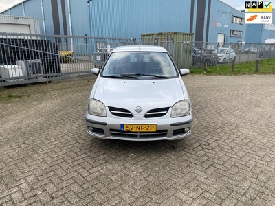 Nissan Almera Tino 1.8 Acenta