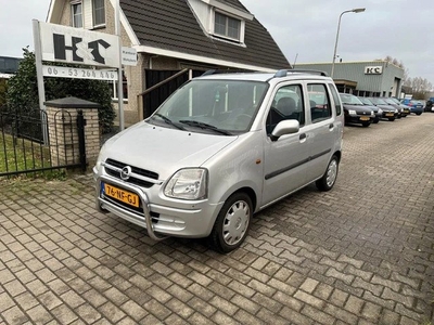 Opel Agila 1.2-16V Color Edition (bj 2003)