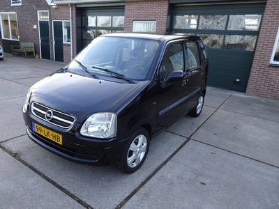 Opel Agila 1.2-16V Comfort