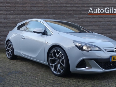 OPEL ASTRA GTC 2.0 Turbo OPC 280PK l Speciale Lak l 20inch l OPC Stoelen l Navigatie