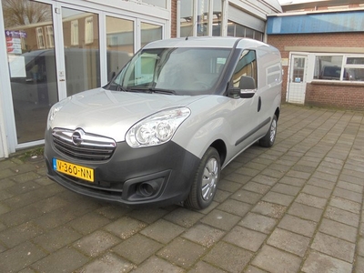 Opel Combo 1.3 CDTi L1H1 Edition trekhaak, airco (bj 2018)