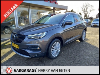 Opel Grandland X 1.2 Turbo Business Executive