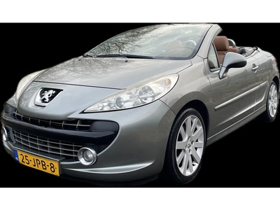 Peugeot 207 CC 1.6-16V T Féline Turbo. Wordt geleverd met