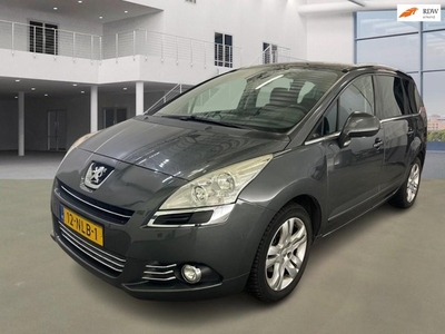 Peugeot 5008 1.6 THP Blue Executive 7p. PANO AIRCO NAVI