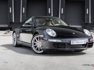 Porsche 911/997 3.8 Carrera 4S Handbak 89.000 km