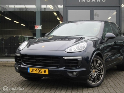 Porsche Cayenne 3.0 D Platinum Ed./PANO/BI-Xenon/Navi/Bose