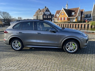 Porsche Cayenne 3.0 S E-Hybrid -GTS pakket /glasdak/Bose/