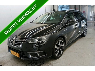 RENAULT MEGANE Estate 1.3 TCe 140Pk Automaat Bose / Trekhaak / Navigatie / 1/2 Leder / Pdc./ Airco-ecc.