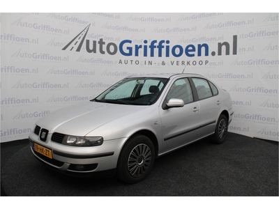 SEAT Toledo 1.8-20V Signo automaat met trekhaak (bj 2001)