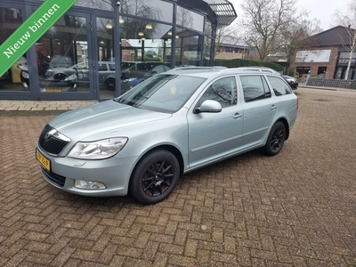 Skoda Octavia Combi 1.4 TSI Elegance DSG Automaat Ecc Cruise