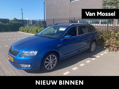 Skoda Octavia Combi 1.6 TDI Greentech JOY Businessline | Navigatie | Climate | Trekhaak | Sensoren