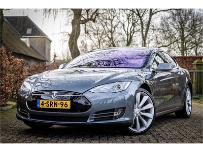 Tesla Model S 85 Base Lifetime Free Supercharge Luchtvering