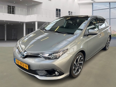 Toyota Auris 1.8 Hybrid Dynamic Pano Navi Camera