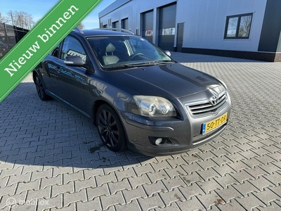 Toyota Avensis Wagon 2.0 VVTi Executive