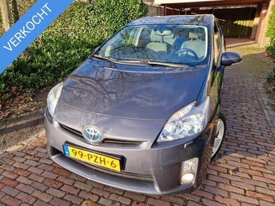 Toyota Prius HYBRID 1.8 Dynamic LED Xenon/Park Assist/Navi