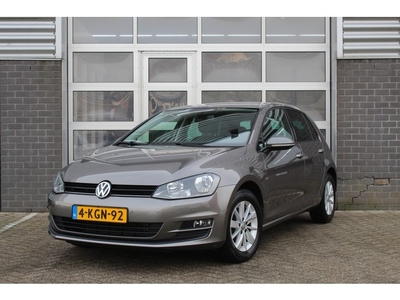 Volkswagen Golf 1.2 TSI Comfortline / Camera / Navigatie /