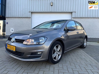 Volkswagen Golf 1.4 TSI ACT Highline PDC NW D.R.