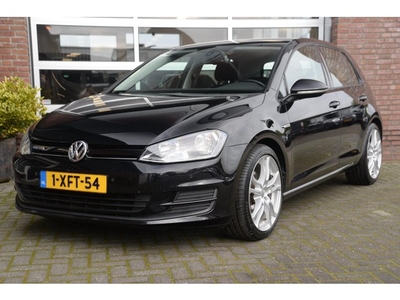 Volkswagen Golf 1.6 TDI Comfortline 18 Inch PDC