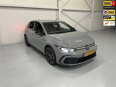 Volkswagen Golf 2.0 R-line Nardo Gray