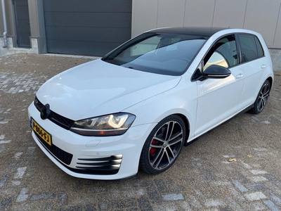 Volkswagen Golf 2.0 TDI GTD