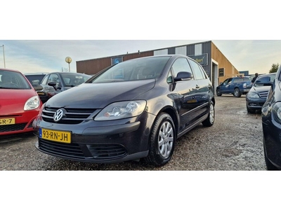 Volkswagen Golf Plus 1.6 FSI Comfortline??€1599,-??Rijd