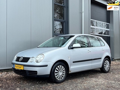 Volkswagen Polo 1.2-12V 5 DRSAIRCOCRUISEEL.PAKNWE APK