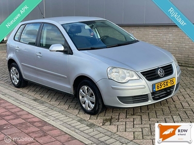 Volkswagen Polo 1.4-16V Turijn NAP/AIRCO/NWW APK/NWE DB RIEM