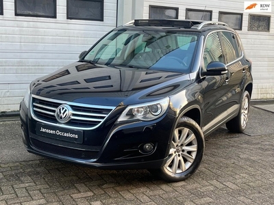 Volkswagen Tiguan 2.0 TSI Sport&Style 4Motion / Pano /