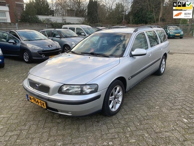 Volvo V70 2.4 Bi-Fuel Comfort Line // APK 23-9-2024