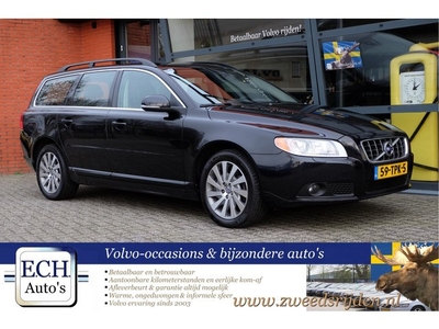 Volvo V70 VERKOCHT -- T4 180 pk Limited Edition, Leer