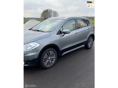 Suzuki SX4 S-Cross 1.6 Exclusive